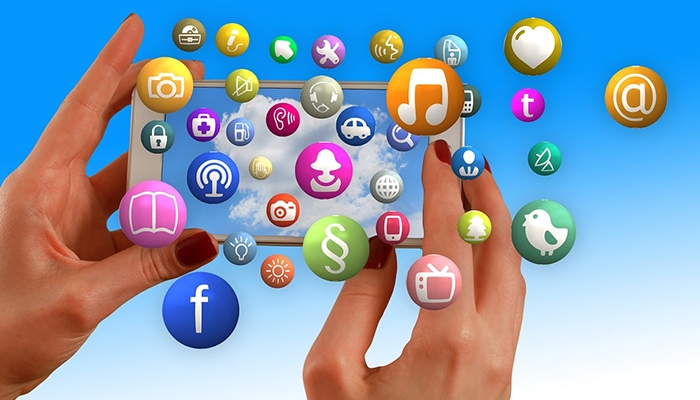 Evolutionary Path of Social Media
