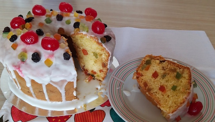 Bolo de Natal com Frutas Cristalizadas