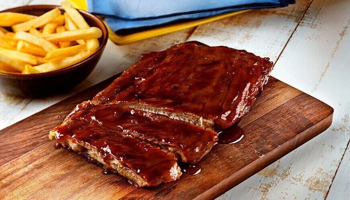 Costelinha ao molho barbecue